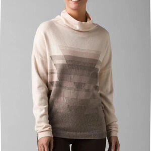 Prana frosted pine sweater in dream dust (cream and brown). Very soft fabric.